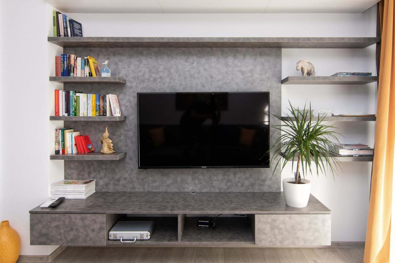Luxury City Center Two Bedroom Apartment Close To Beach Varna Luaran gambar