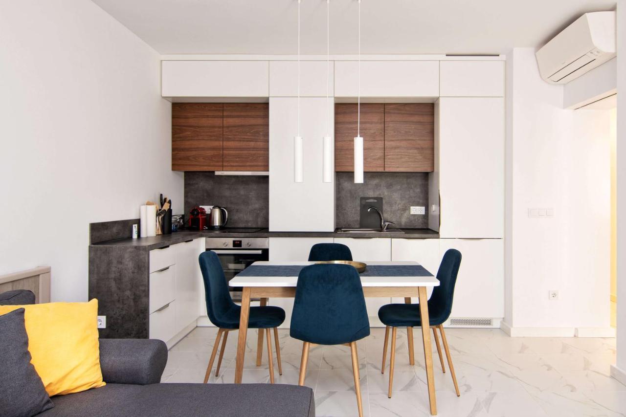 Luxury City Center Two Bedroom Apartment Close To Beach Varna Luaran gambar