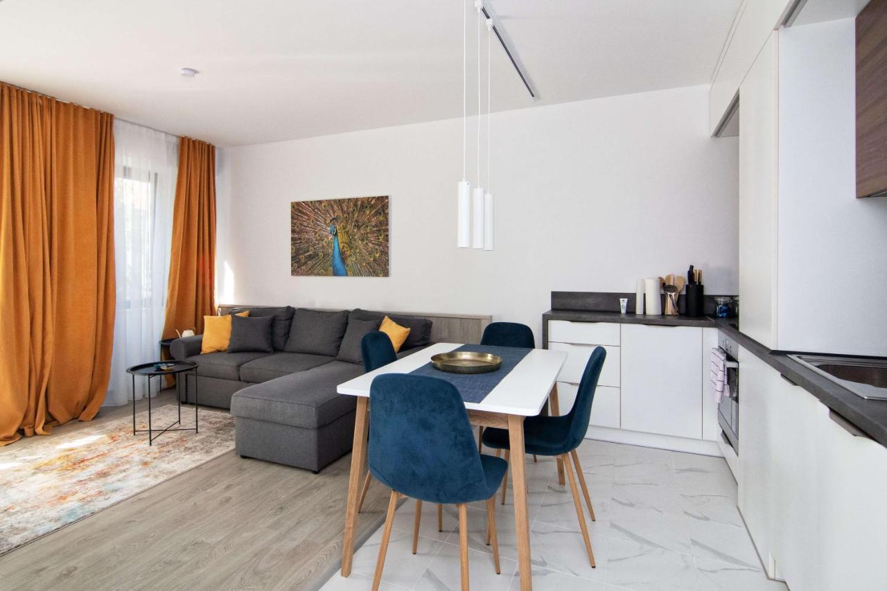 Luxury City Center Two Bedroom Apartment Close To Beach Varna Luaran gambar